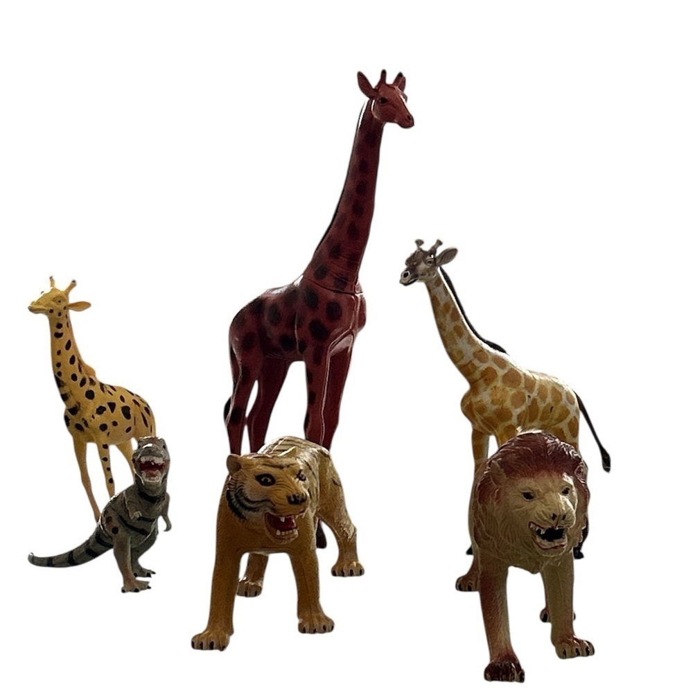 Wild Animal Figurine Set - Picture 3 of 3